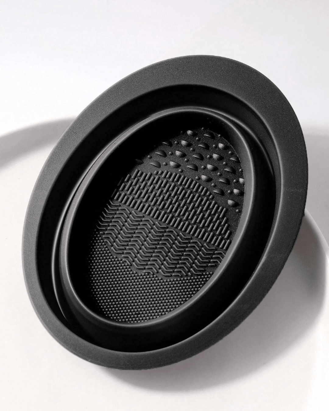 Collapsible Makeup Sponge & Brush Cleaning Bowl – Black - Joyvena